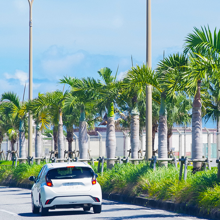 働く前に押さえたい沖縄の労働環境